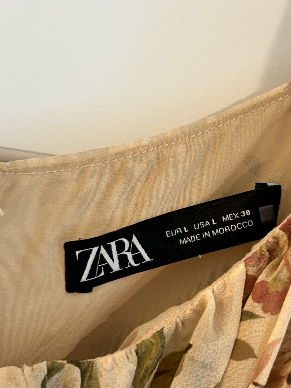 Zara Zimmerman Floral Ruched Dress Tan Pink Size L - Picture 9 of 14